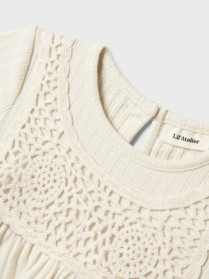 LIL ATELIER Kortærmet Kjole Flora Turtledove